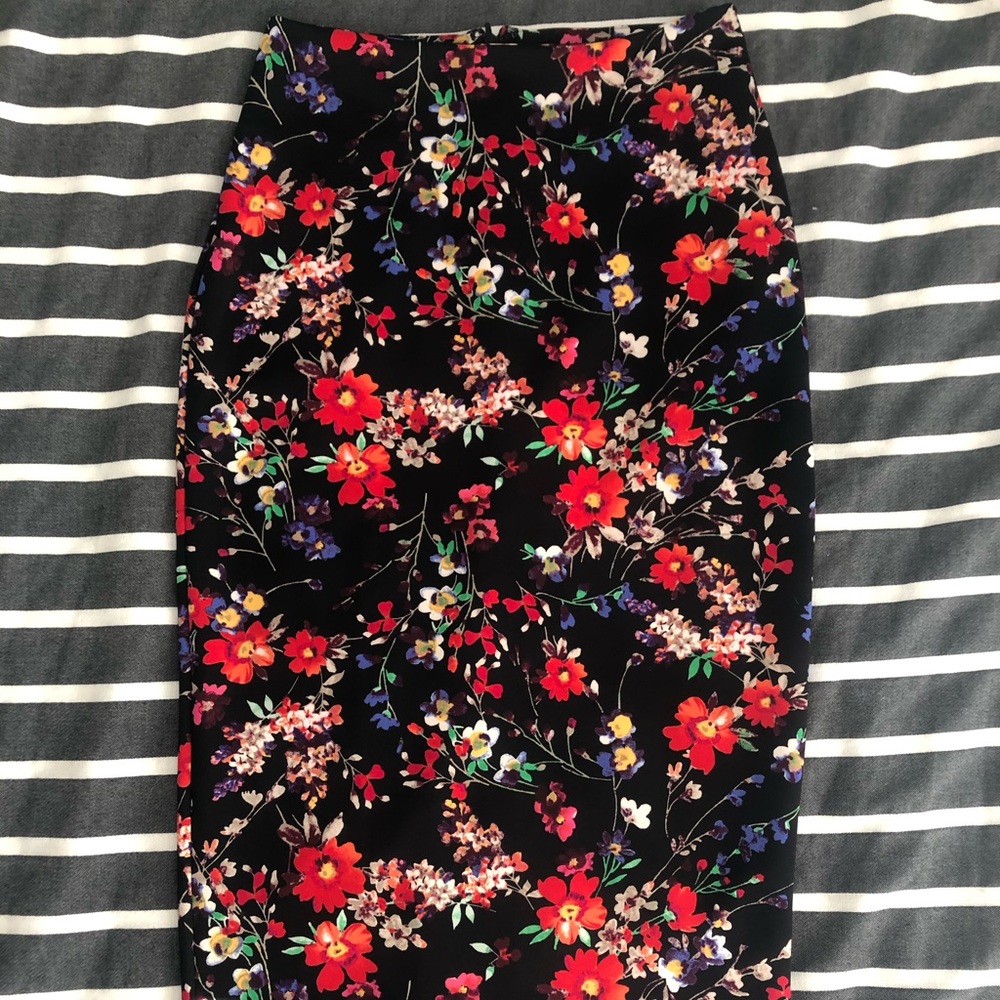 Express Floral Pencil Skirt